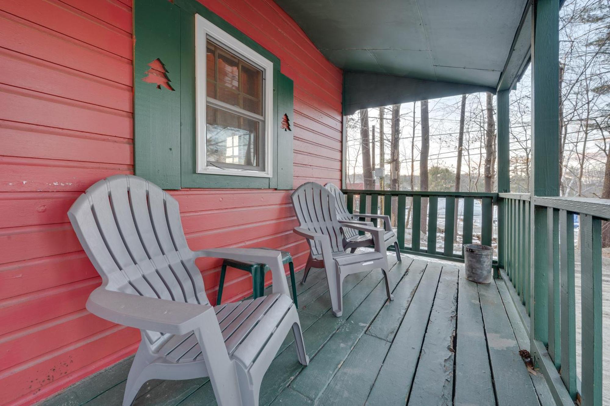 Cozy Laconia Studio With Pool Access - 2 Mi To Lake! Exterior foto