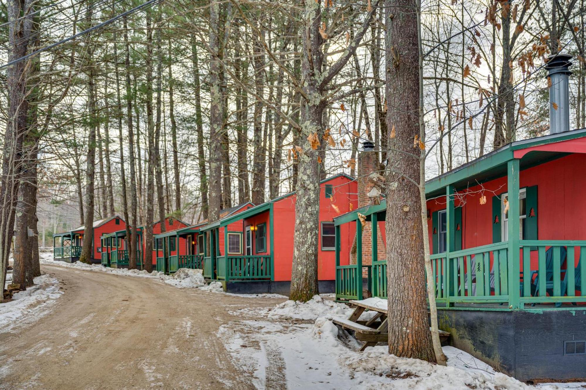 Cozy Laconia Studio With Pool Access - 2 Mi To Lake! Exterior foto