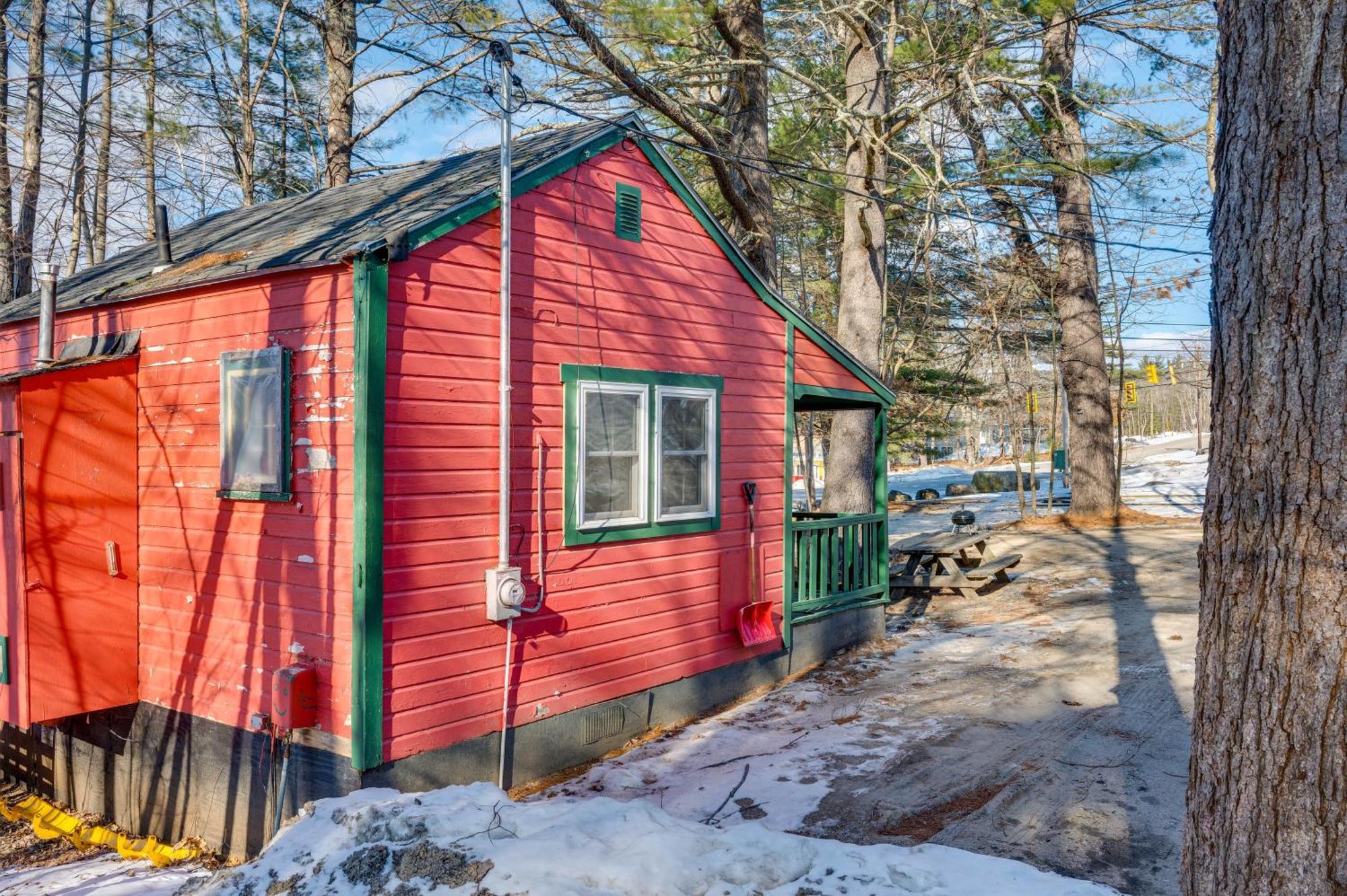 Cozy Laconia Studio With Pool Access - 2 Mi To Lake! Exterior foto